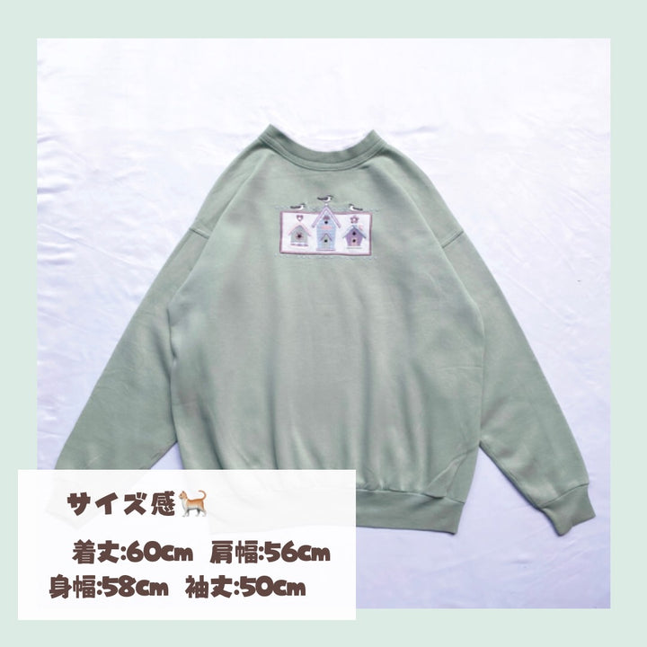 小鳥と一緒に暮らすおんなのこのスウェット