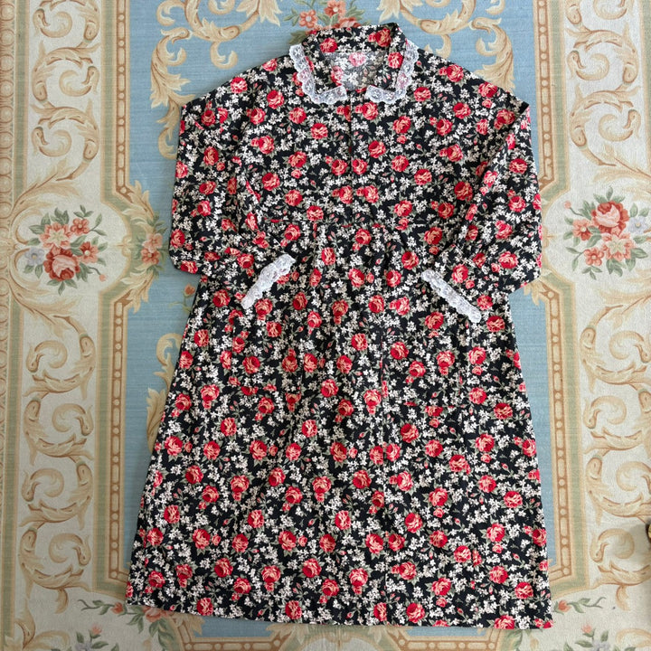 レトロ ガーリー かわいい 可愛い ボーイッシュ プレッピー 純喫茶 くま ねこ お花 おでかけ 女の子 女子 古着 古着屋、古着販売、古着卸 コーデ コーディネート 普段着 埼玉 久喜 株式会社叶 東京 麻布 EC オンライン 通販 昭和レトロ 古着屋ないしょ。