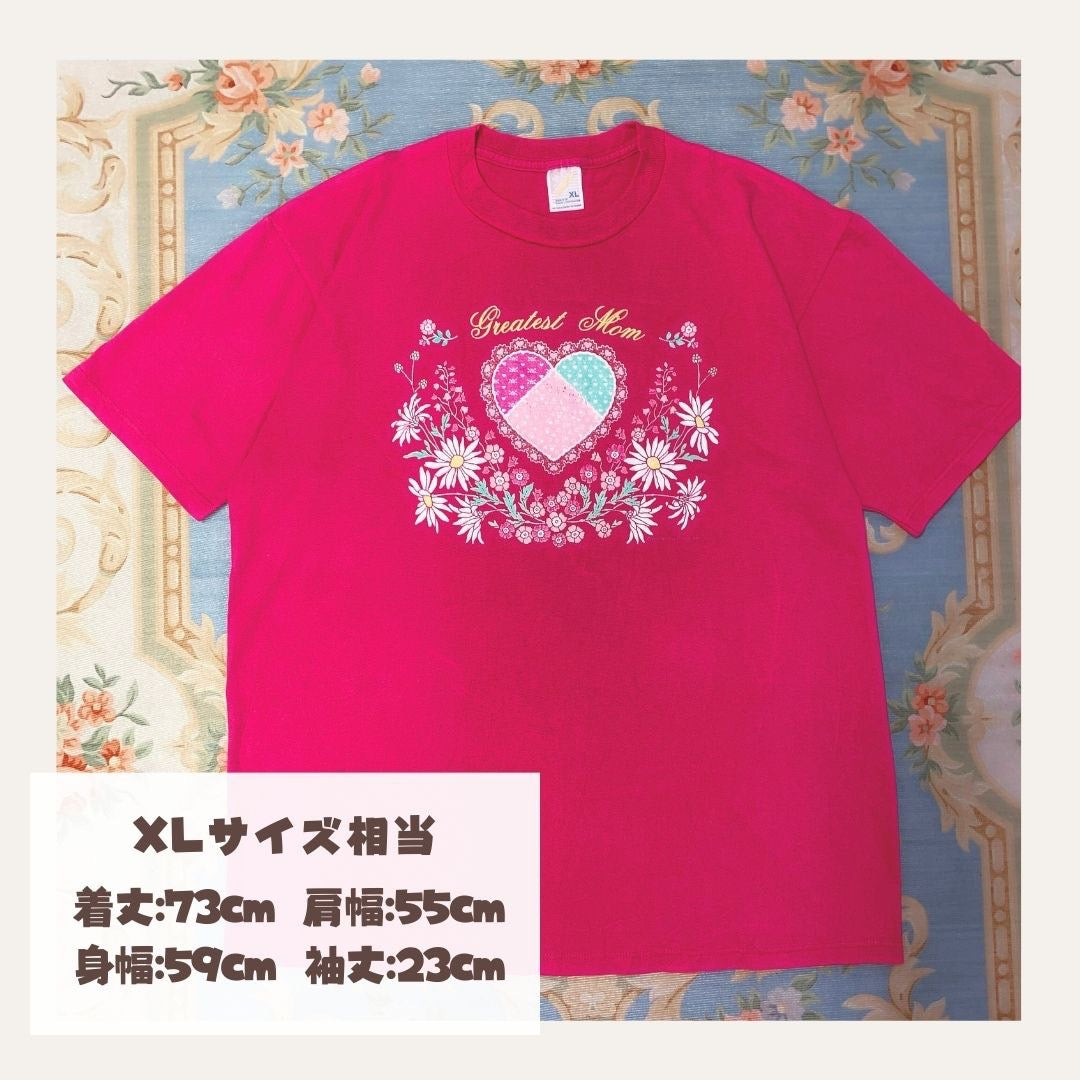 ピンクがだいすきなおんなのこのTシャツ